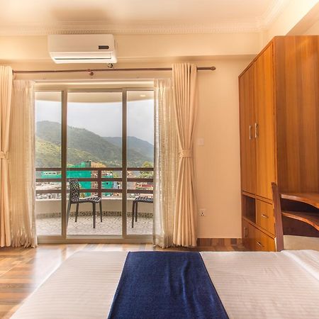 Hotel White Pearl Pokhara Zewnętrze zdjęcie