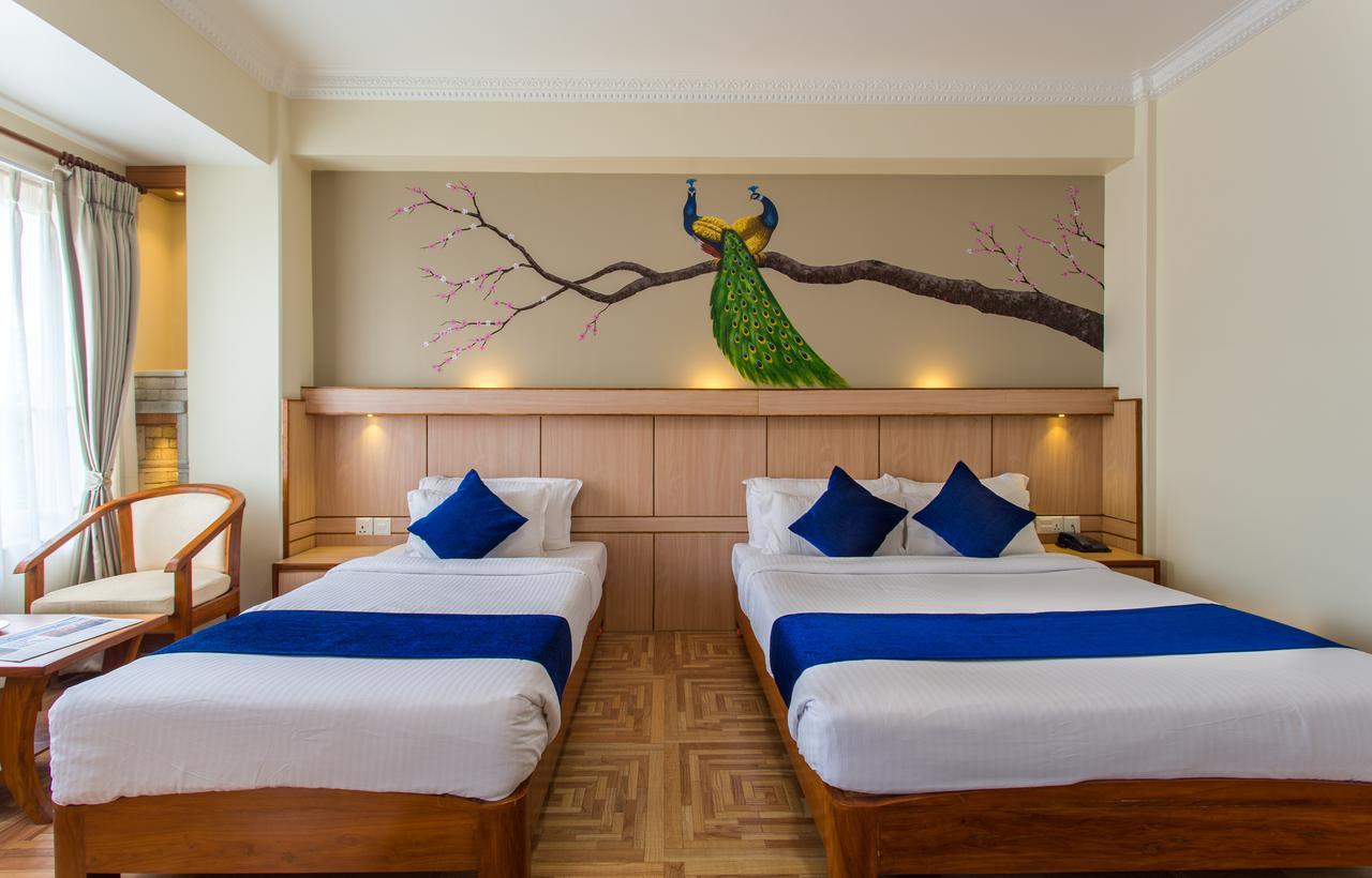 Hotel White Pearl Pokhara Zewnętrze zdjęcie
